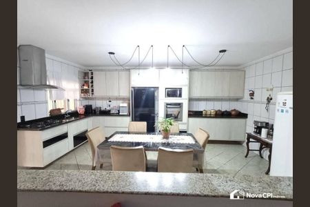 4_photo/94ce1ef909.c735d14336f4737f-ATLAS-d840ebae-ffa0-49f7-9c8d-2eaa394a5bc8.jpg de casa à venda com 2 quartos, 270m² em Vila Assuncao, Praia Grande