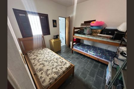 8_photo/94ce1ef929.2a31a181cf98d50c-ATLAS-e9d14fbc-c74c-4b86-ace4-2be10c5e0bcb.jpg de casa à venda com 6 quartos, 240m² em Vila Assuncao, Praia Grande