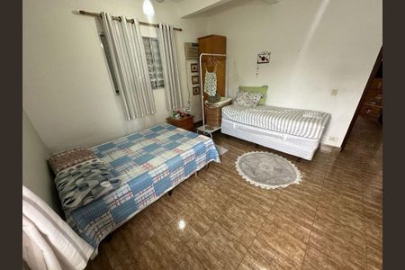 12_photo/94ce1ef929.2a31a181cf98d50c-ATLAS-ee274b41-debd-4193-b3f8-e106eb480a3b.jpg de casa à venda com 6 quartos, 240m² em Vila Assuncao, Praia Grande