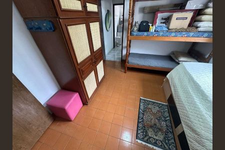 13_photo/94ce1ef929.2a31a181cf98d50c-ATLAS-ee55e7b4-32c6-40dd-976e-44b991a7265b.jpg de casa à venda com 6 quartos, 240m² em Vila Assuncao, Praia Grande