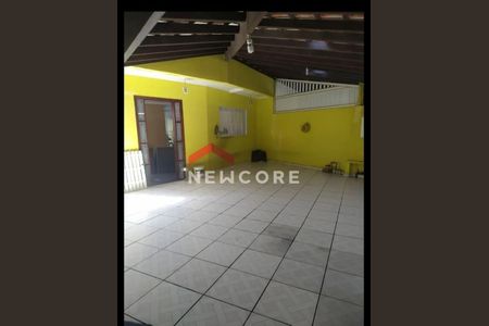 11_photo/94ce1ef999.730c0fc270181a97-ATLAS-ec3ea07d-ead1-407d-9cdc-22a695d1b9da.jpg de casa à venda com 3 quartos, 109m² em Vila Tupi, Praia Grande