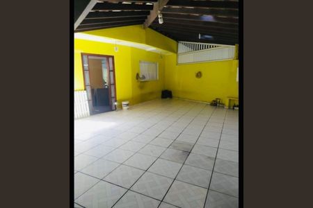 9_photo/94ce1ef9b1.32d3cee88d6adeff-ATLAS-b1c8dfd9-b6e1-4929-b720-b227ccd19a1a.jpg de casa à venda com 3 quartos, 90m² em Vila Tupi, Praia Grande