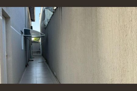 7_photo/94ce1efa01.ebbd8bc3dc39b939-ATLAS-2d7d6734-0206-4360-87c4-4ffd094199ea.jpg de casa à venda com 2 quartos, 51m² em Vila Tupi, Praia Grande