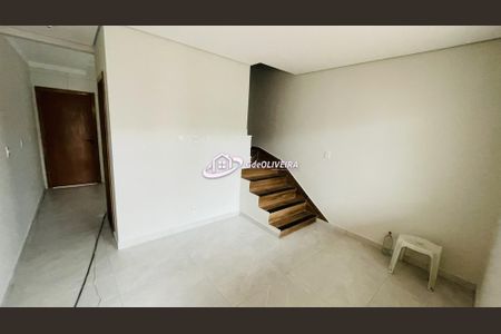 3_photo/94ce1efa5d.8cbbc6e43ead3576-ATLAS-c21db45b-551c-4984-afdb-ffd80a09bbba.jpg de casa à venda com 2 quartos, 61m² em Vila Tupi, Praia Grande