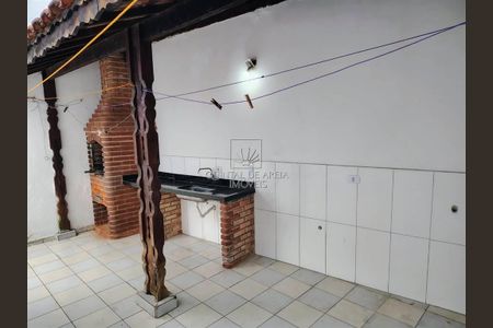 7_photo/94ce1efbc3.3e4e94dd8f293e2e-ATLAS-d40b68a2-7103-4dbb-a607-93c0c914ad82.jpg de casa à venda com 2 quartos, 150m² em Vila Tupi, Praia Grande