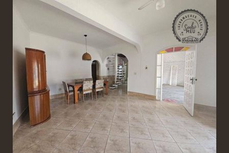 2_photo/94ce1efbdd.786ced69833e2489-ATLAS-fe6c40d8-79a3-4aee-8392-af51253fd96c.jpg de casa para alugar com 3 quartos, 150m² em Vila Tupi, Praia Grande