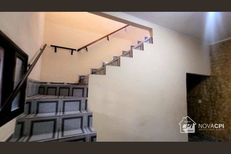 3_photo/94ce1efc3b.1434eac05e667b5e-ATLAS-20101c5d-cf8f-4ee5-95b7-c384f502945b.jpg de casa à venda com 4 quartos, 220m² em Vila Assuncao, Praia Grande