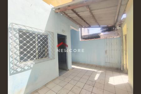 32_photo/94ce1efd27.8cbbc6e43ead3576-ATLAS-86bd8ffd-c28a-47df-b275-6f7b25b4a642.jpg de casa à venda com 3 quartos, 92m² em Quietude, Praia Grande