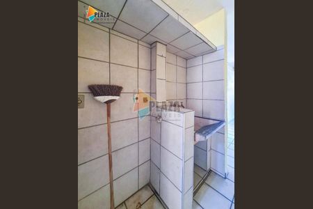 5_photo/94ce1efd29.e6f02a1e96aef2b1-ATLAS-6eb5f6d5-e35e-432a-a6ff-0182dfff251a.jpg de casa à venda com 2 quartos, 120m² em Quietude, Praia Grande