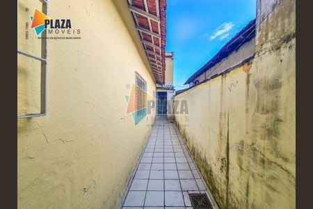 30_photo/94ce1efd29.e6f02a1e96aef2b1-ATLAS-9ea7d28a-8598-47df-9780-339400b52907.jpg de casa à venda com 2 quartos, 120m² em Quietude, Praia Grande