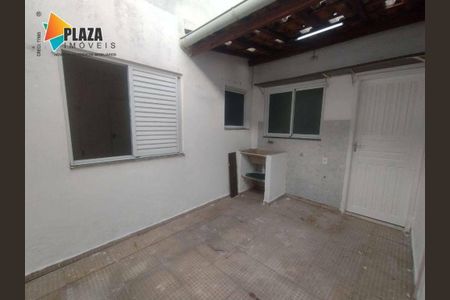 1_photo/94ce1efd5d.ae51fdf35dd2c9d6-ATLAS-065a29e1-a68b-4b39-9ece-0f847d4e31e8.jpg de casa à venda com 2 quartos, 50m² em Jardim Gloria, Praia Grande