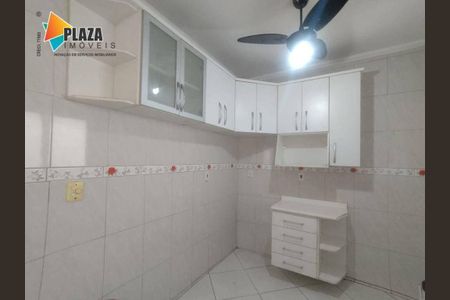 6_photo/94ce1efd5d.ae51fdf35dd2c9d6-ATLAS-d8de927e-7204-4b78-bdb1-bc782b2876f1.jpg de casa à venda com 2 quartos, 49m² em Jardim Gloria, Praia Grande