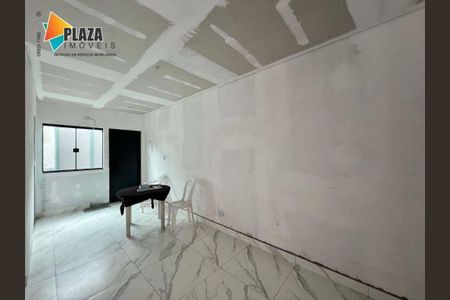 8_photo/94ce1efdd1.bb8031bc67b82846-ATLAS-5102ae0b-e7e7-4af7-aebe-cf61a11968ac.jpg de casa à venda com 3 quartos, 109m² em Vila Assuncao, Praia Grande