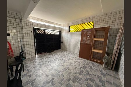 26_photo/94ce1efe29.08efd98b35956dec-ATLAS-c7177ff1-ad20-4f9a-9863-e0eebca5e958.jpg de casa à venda com 2 quartos, 192m² em Vila Assuncao, Praia Grande