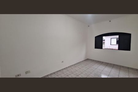 8_photo/94ce1efe29.deae25538405ce54-ATLAS-b69cfb42-b5e6-42fb-b7cf-3289c6f190a0.jpg de casa à venda com 2 quartos, 150m² em Vila Assuncao, Praia Grande