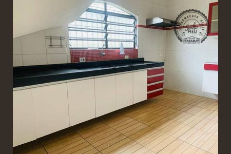 13_photo/94ce1efe29.deae25538405ce54-ATLAS-ba0afcfe-f3dc-455e-9374-e9376943177e.jpg de casa à venda com 2 quartos, 150m² em Vila Assuncao, Praia Grande