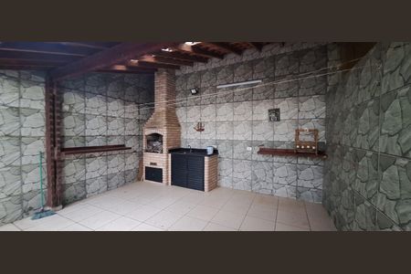 37_photo/94ce1efe29.deae25538405ce54-ATLAS-e9c2e9a2-0c08-4952-ae05-d952399edb41.jpg de casa à venda com 2 quartos, 150m² em Vila Assuncao, Praia Grande