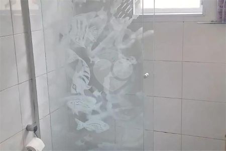 11_photo/94ce1efe49.2a31a181cf98d50c-ATLAS-89f45b6f-d255-411a-8b60-2f560ba557dc.jpg de casa à venda com 2 quartos, 92m² em Vila Assuncao, Praia Grande