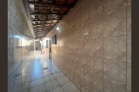 4_photo/94ce1efe7f.8d2ef5eddb15fda8-ATLAS-327e4c3a-fce8-4f59-9773-9af482386fd2.jpg de casa à venda com 2 quartos, 125m² em Vila Assuncao, Praia Grande