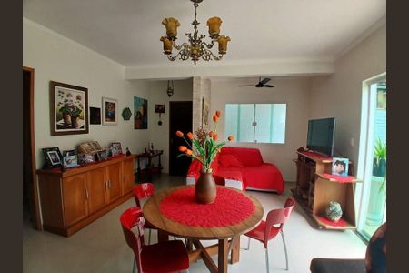 4_photo/94ce1efe83.8d2ef5eddb15fda8-ATLAS-22fb2cce-7097-4a00-9a49-02605160daab.jpg de casa à venda com 3 quartos, 150m² em Vila Assuncao, Praia Grande