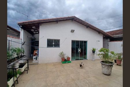27_photo/94ce1efe83.8d2ef5eddb15fda8-ATLAS-50d69a52-aba8-41be-b6c5-b4a5c88656ad.jpg de casa à venda com 3 quartos, 150m² em Vila Assuncao, Praia Grande