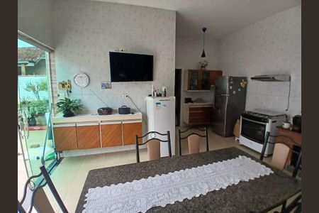 31_photo/94ce1efe83.8d2ef5eddb15fda8-ATLAS-58f0330b-8608-42f3-8962-df2cf82a715c.jpg de casa à venda com 3 quartos, 150m² em Vila Assuncao, Praia Grande