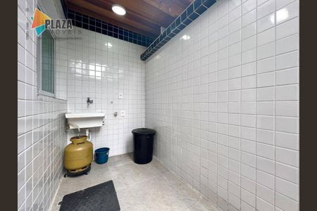 11_photo/94ce1efea7.ba3e4f1a03d92c8a-ATLAS-5e771041-06c4-4070-848b-ec7277a3137a.jpg de casa à venda com 2 quartos, 61m² em Vila Assuncao, Praia Grande