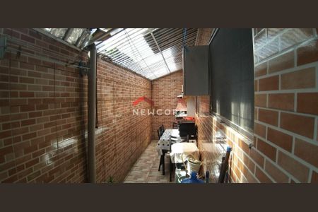 7_photo/94ce1efee1.a64c9b8819d7c011-ATLAS-847a4de6-2b0a-435b-8f31-51600c8d067d.jpg de casa de condomínio à venda com 2 quartos, 48m² em Vila Assuncao, Praia Grande