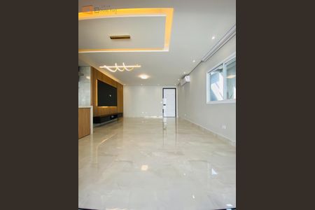 2_photo/94ce1efeed.b64b3b150cb81c45-ATLAS-e68cdbfd-e041-4abf-8e33-7d752459fb06.jpg de casa à venda com 3 quartos, 144m² em Vila Assuncao, Praia Grande