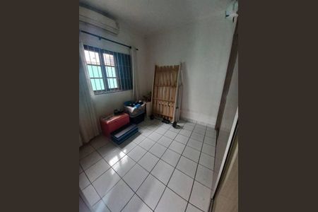 8_photo/94ce1eff7d.4b1885837c1b9428-ATLAS-bd7bd04d-58d2-475f-9349-e440f41e280a.jpg de casa à venda com 2 quartos, 76m² em Vila Assuncao, Praia Grande