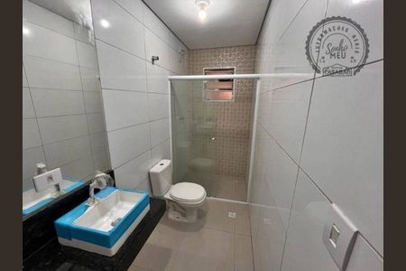 2_photo/94ce1eff7f.37b212974105d56c-ATLAS-31fcf72c-3e4e-45de-bb6f-e7daa91d6255.jpg de casa à venda com 3 quartos, 190m² em Vila Assuncao, Praia Grande