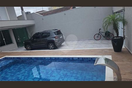 8_photo/94ce1effef.4aa166bf6fe01b39-ATLAS-3f0bf7d0-cd08-4872-87f4-3bc9b63f8931.jpg de casa à venda com 3 quartos, 360m² em Cidade Ocian, Praia Grande