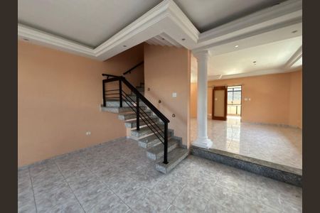 10_photo/94ce1f00bb.5138e2b24b90eb69-ATLAS-72083894-b90d-42da-93ff-21aaee1ff0b9.jpg de casa para alugar com 3 quartos, 257m² em Cidade Ocian, Praia Grande