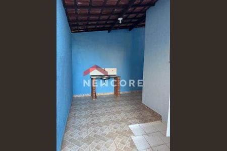 7_photo/94ce1f0189.9e12ae927d05c596-ATLAS-a77af004-9cd0-4e2e-832e-45a9014dc28d.jpg de casa à venda com 2 quartos, 97m² em Vila Assuncao, Praia Grande