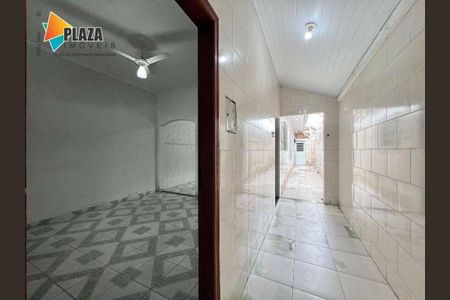 4_photo/94ce1f01f7.92c6913921281e8d-ATLAS-6032473e-81a8-46e7-aa0e-d80ded36638d.jpg de casa à venda com 2 quartos, 67m² em Vila Assuncao, Praia Grande