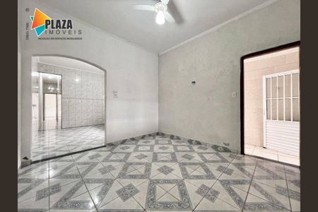 8_photo/94ce1f01f7.92c6913921281e8d-ATLAS-d774f0e0-29eb-4b97-a3f4-8dc380812eec.jpg de casa à venda com 2 quartos, 67m² em Vila Assuncao, Praia Grande