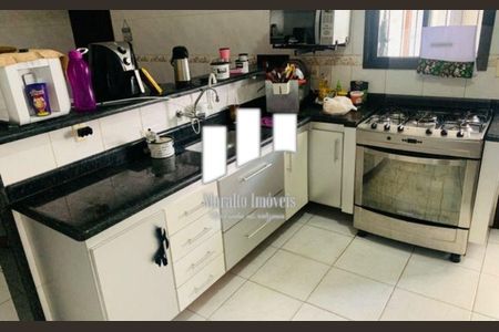 8_photo/94ce1f01fd.9f73e101bd22bb98-ATLAS-93b7e707-830a-4131-89f7-9b2c24056291.jpg de casa à venda com 3 quartos, 180m² em Vila Assuncao, Praia Grande