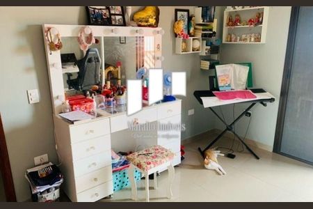 6_photo/94ce1f01fd.9f73e101bd22bb98-ATLAS-a050d3e7-66e5-4d41-a376-cac132f97263.jpg de casa à venda com 3 quartos, 180m² em Vila Assuncao, Praia Grande