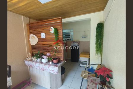 8_photo/94ce1f02df.488d9430527a71af-ATLAS-c163fcd8-21e2-4c0b-b15a-a8909c03bddb.jpg de casa à venda com 3 quartos, 175m² em Quietude, Praia Grande