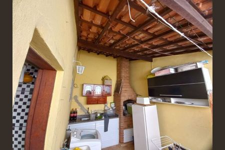 1_photo/94ce1f03e1.eaf245ff03653a23-ATLAS-760a28de-47ae-4516-8d6c-cd38d837adfb.jpg de casa à venda com 3 quartos, 98m² em Cidade Ocian, Praia Grande