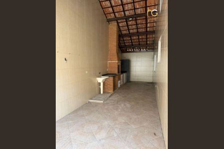 12_photo/94ce1f03e9.07080d155bdd5e8d-ATLAS-ff9146af-8d7b-4116-b375-5bb060603a13.jpg de casa à venda com 2 quartos, 50m² em Cidade Ocian, Praia Grande