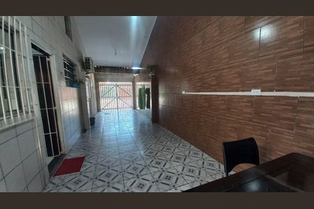 6_photo/94ce1f060f.d064f87ba2f4a60c-ATLAS-0d0e2f79-3947-4895-8bf0-21e1730f75f0.jpg de casa à venda com 2 quartos, 65m² em Cidade Ocian, Praia Grande