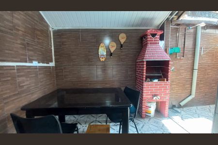 2_photo/94ce1f060f.d064f87ba2f4a60c-ATLAS-c796502a-5c0a-412e-9992-efeb5ea0c827.jpg de casa à venda com 2 quartos, 65m² em Cidade Ocian, Praia Grande