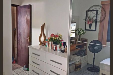 5_photo/94ce1f0615.ec1470ddee37fae0-ATLAS-4ca9b1a9-3366-4fb7-bfb5-2fcfbef2dbf8.jpg de casa à venda com 3 quartos, 70m² em Nova Mirim, Praia Grande