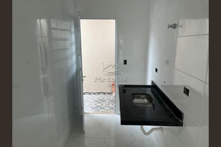 4_photo/94ce1f063f.36cbf81b0b6b7f3f-ATLAS-16e92d6f-0715-4a2d-becf-7974fbb70765.jpg de casa à venda com 2 quartos, 50m² em Cidade Ocian, Praia Grande