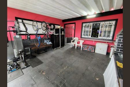 4_photo/94ce1f0663.cadf0cb480790de5-ATLAS-2ebca676-e572-4db2-bc52-e215b52b1fdb.jpg de casa à venda com 2 quartos, 73m² em Cidade Ocian, Praia Grande