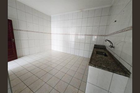 14_photo/94ce1f06a9.64682a0d319ba98c-ATLAS-40124d60-6244-42e0-b58d-94bdde681cb4.jpg de casa à venda com 2 quartos, 140m² em Cidade Ocian, Praia Grande