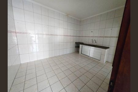 15_photo/94ce1f06a9.b912b0f77f2517c0-ATLAS-c2b2a3e6-2283-41c3-9de0-38253ba2cb65.jpg de casa à venda com 2 quartos, 140m² em Cidade Ocian, Praia Grande