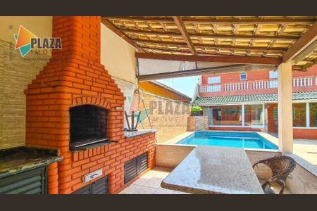 10_photo/94ce1f06f9.4c6540140f3be6b3-ATLAS-c1f75b79-833d-4a59-be6e-18546f13e2cc.jpg de casa à venda com 4 quartos, 310m² em Cidade Ocian, Praia Grande