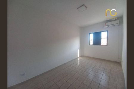 3_photo/94ce1f0809.ffbddc27e238e23e-ATLAS-2c0067a1-0e00-46bd-a82a-4c9ca68e9748.jpg de apartamento à venda com 1 quarto, 48m² em Nova Mirim, Praia Grande